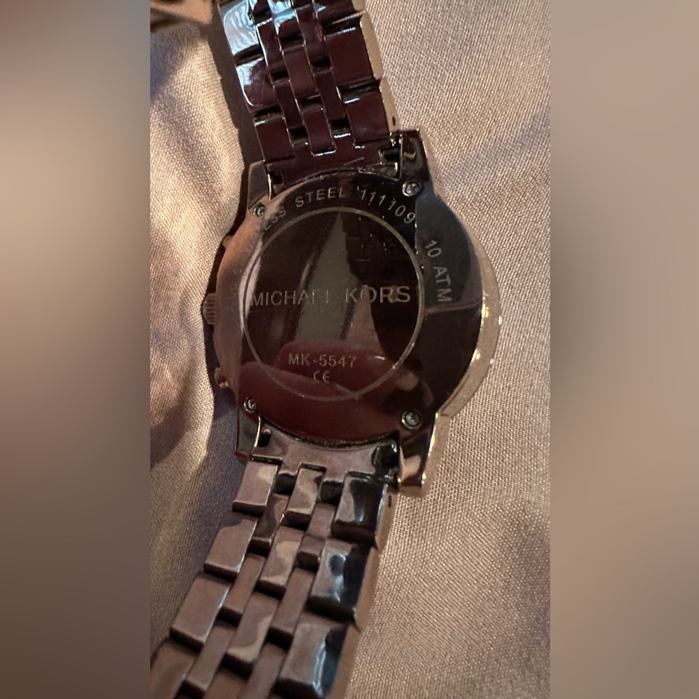 MICHAEL KORS BUNDLE OF THREE LADIES OVERSIZED FACE CHRONOGRAPH WATCHES. - Picture 5 of 13